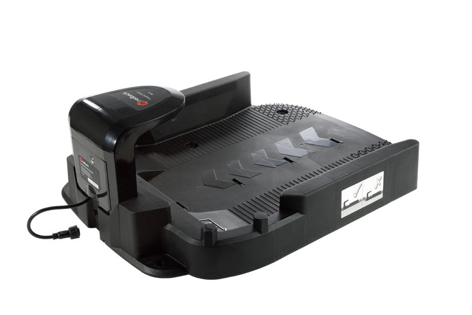 Redback RM18APP Robot automat de tuns gazon, 28V, 2Ah 180mm, 20-60mm, 600mp