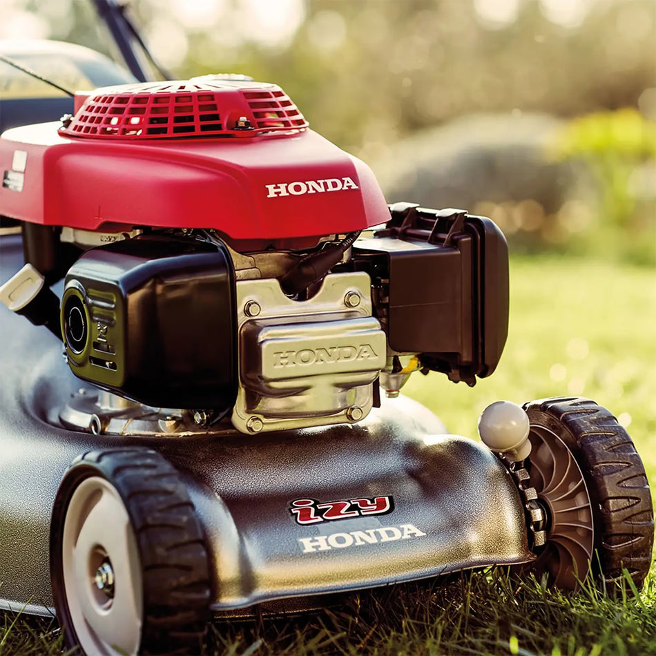 Mașină de tuns gazon gama “IZY” Honda HRG 416 C1 SKEH, 41 cm lățimea de tăiere (Autopropulsat)